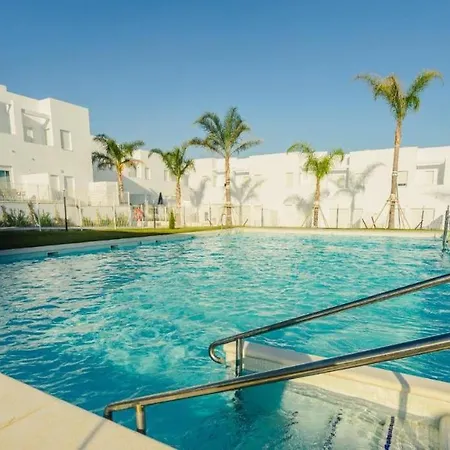 Apartment Sun Kissed Beach House Familias